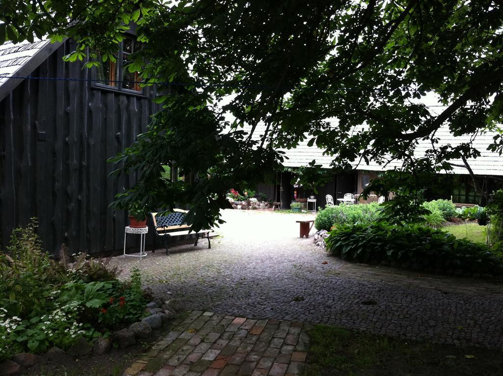 Chill Inn Bernāti Exterior foto