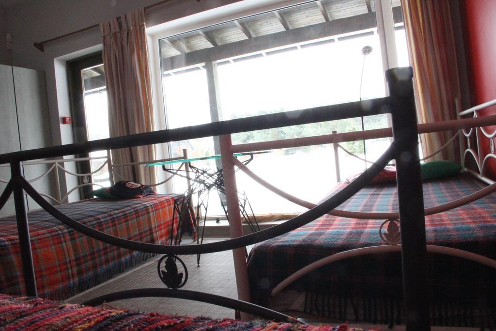 Chill Inn Bernāti Exterior foto
